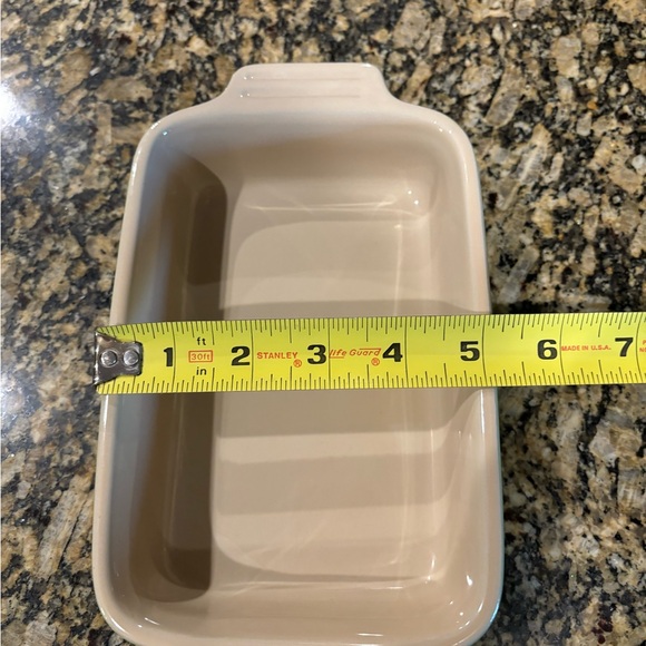 NWOT Le Creuset 5x7 stoneware - Picture 3 of 5